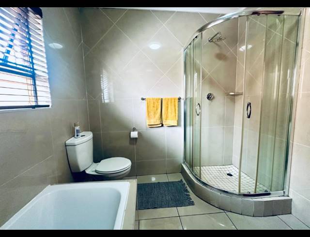 3 BEDROOM HOUSE FOR SALE IN NEW REDRUTH